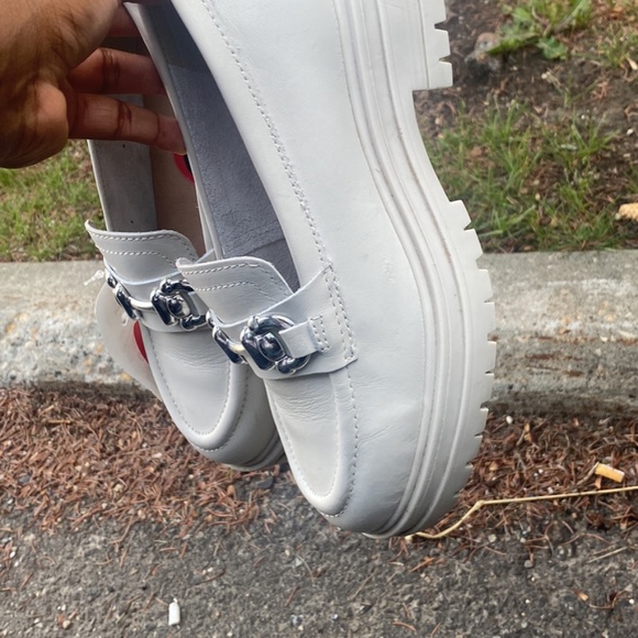 Leather Loafers Size 6 US - Picture 2 of 4